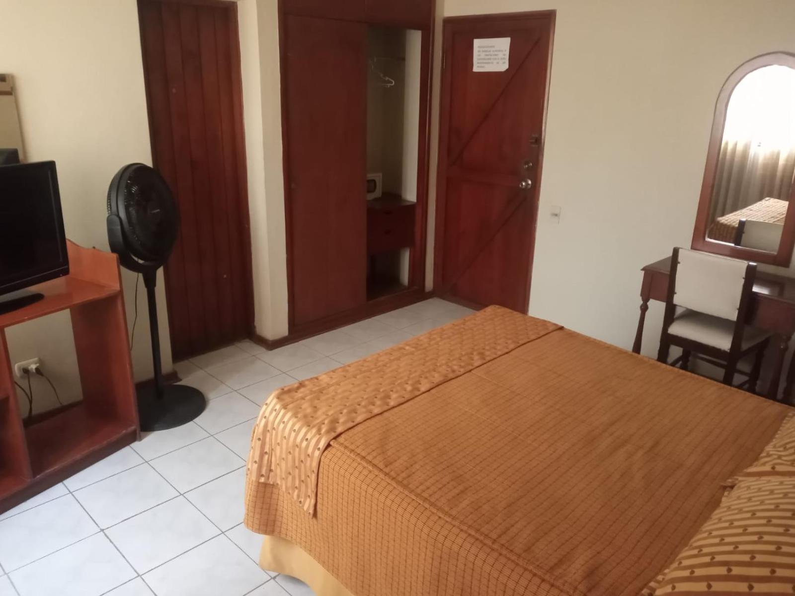La Siesta-Hotel Sullana ภายนอก รูปภาพ